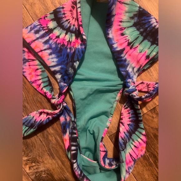 SOLD - Picture 3 of 3